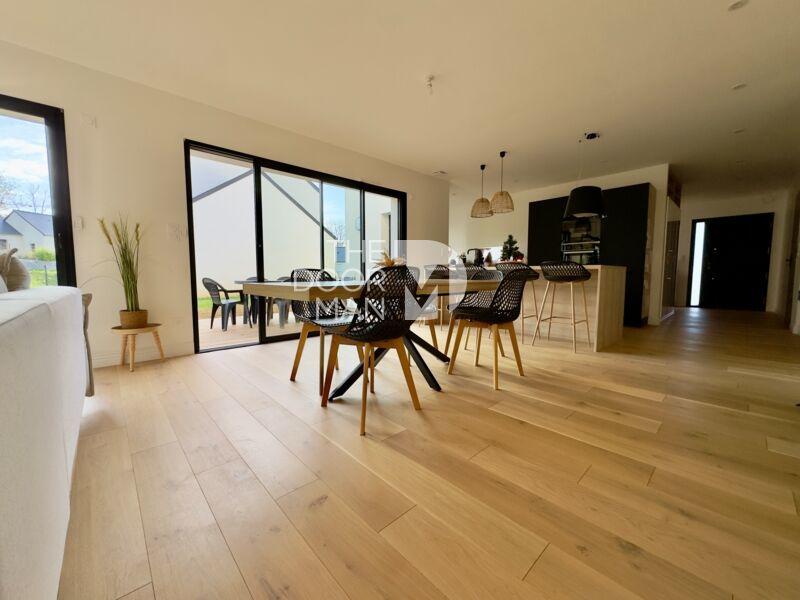 Maison - 119 m² - 6 pièces