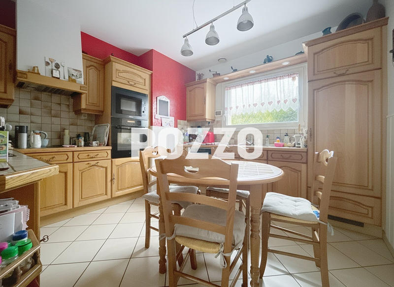 Maison - 150 m² - 6 pièces