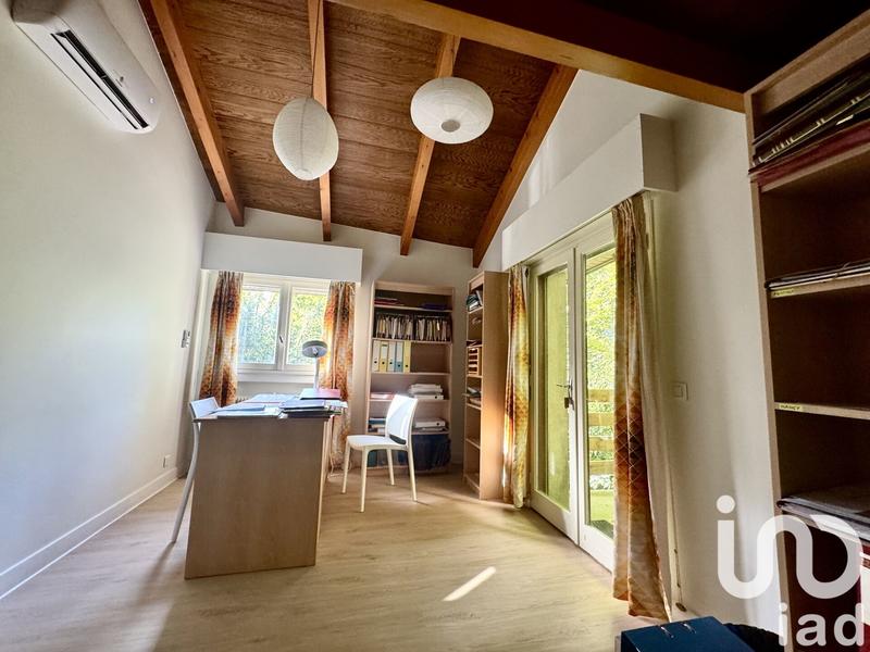 Maison de maîtres - 220 m² - 9 pièces