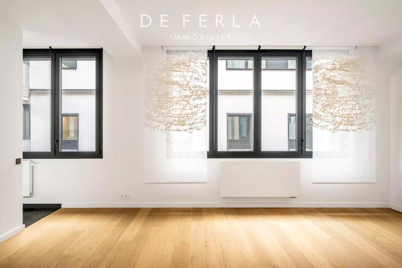 Appartement - 94 m² - 2 pièces