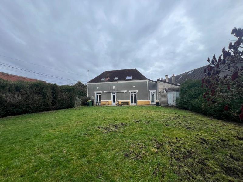 Maison - 192 m² - 4 pièces