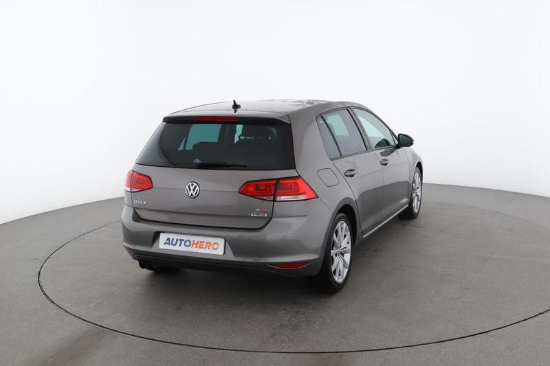 Volkswagen Golf VII 1.4 Tsi Act BlueMotion Tech Carat Dsg7 5p 150 ch