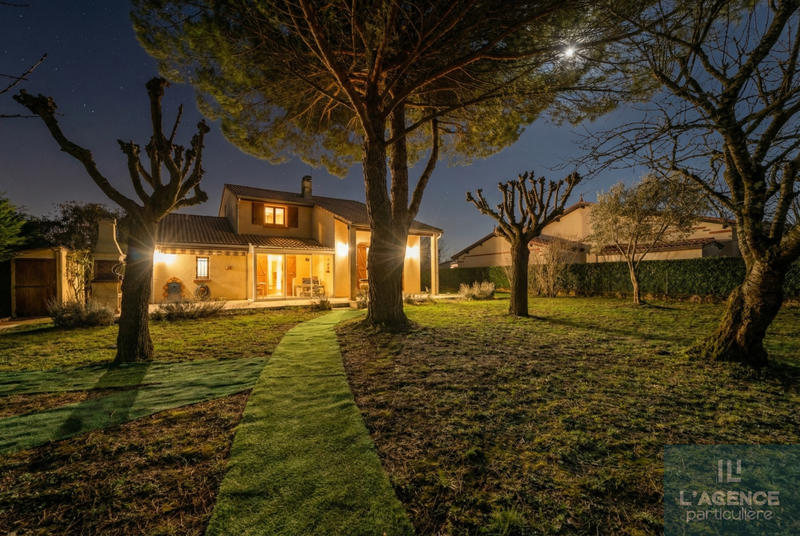 Maison - 98 m² - 4 pièces