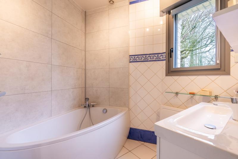 Maison - 151 m² - 6 pièces