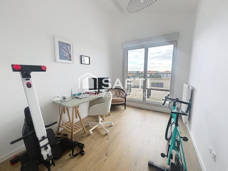 Appartement - 85 m² - 4 pièces