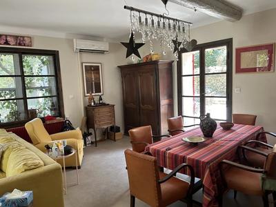 Maison - 413 m² - 17 pièces