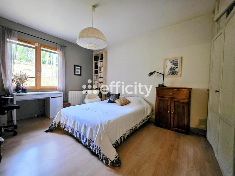 Maison - 131 m² - 6 pièces