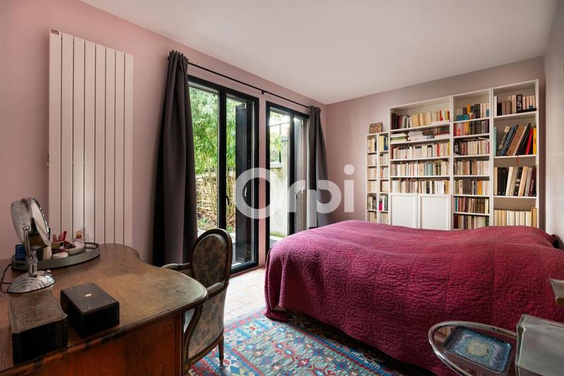 Maison - 205 m² - 7 pièces