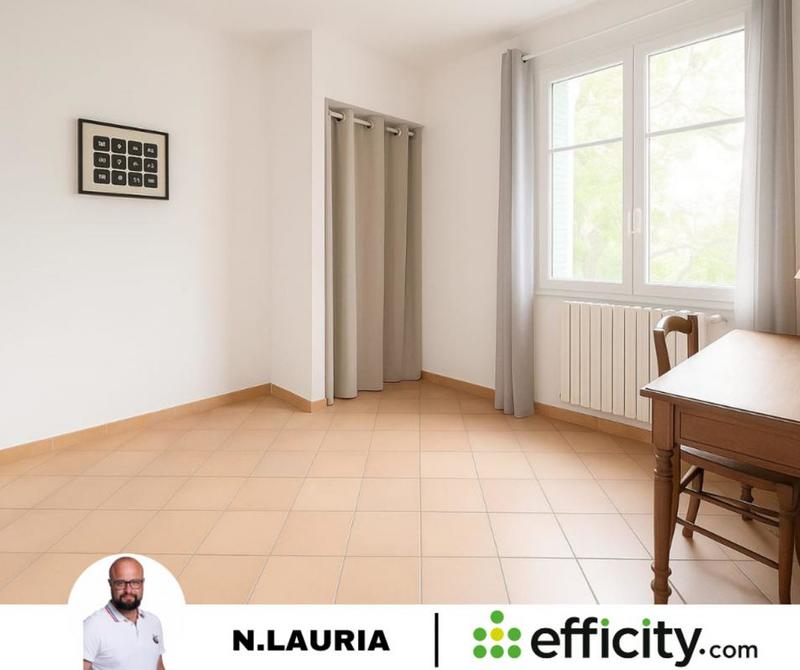 Maison - 93 m² - 6 pièces