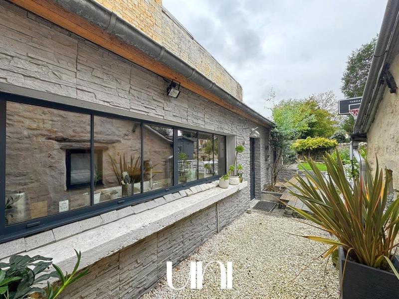 Maison - 155 m² - 5 pièces