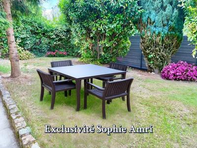 Maison - 137 m² - 6 pièces