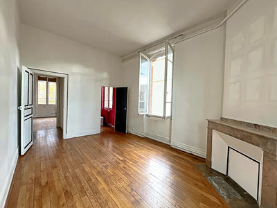 Appartement - 98 m² - 4 pièces