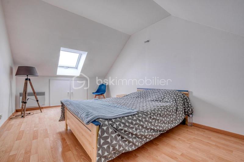 Maison - 94 m² - 5 pièces