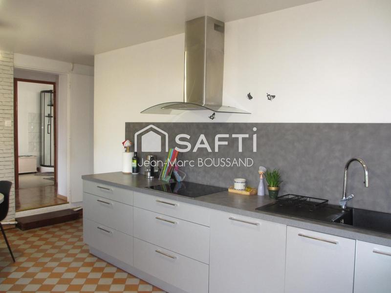 Maison - 143 m² - 8 pièces