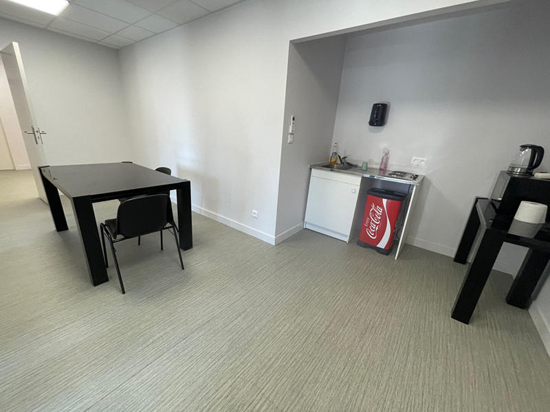 Immeuble - 6 300 m² - 1 pièce