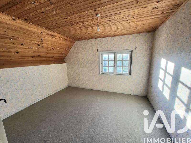 Maison - 250 m² - 8 pièces