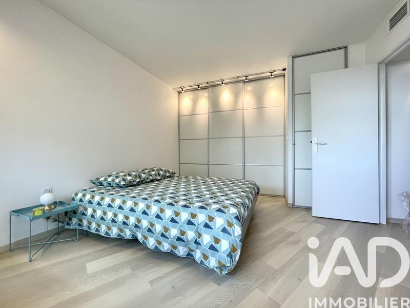 Appartement - 111 m² - 5 pièces