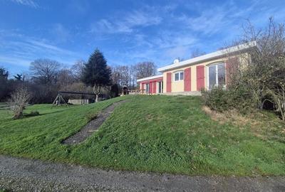 Maison - 120 m² - 7 pièces