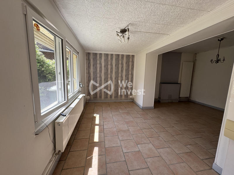 Maison - 96 m² - 6 pièces