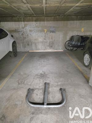 Parking - 13 m²