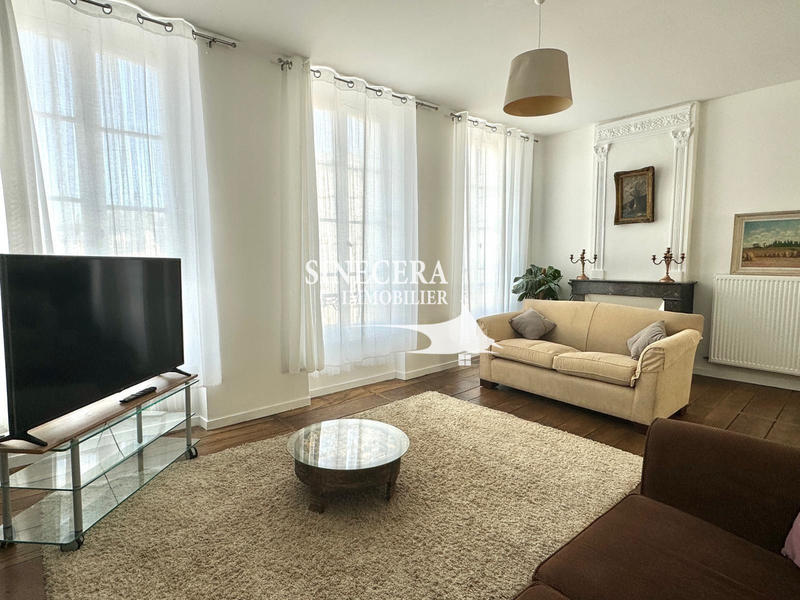 Appartement - 125 m² - 4 pièces