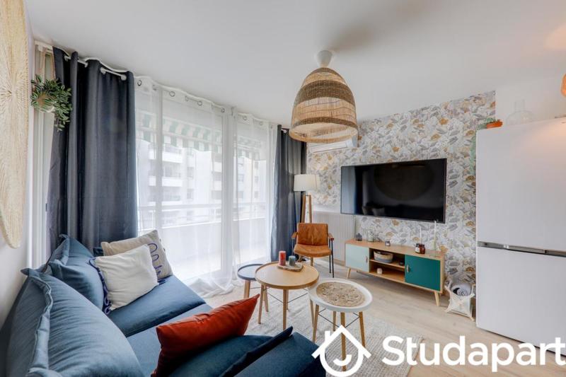 Chambre - 72 m² - 1 pièce