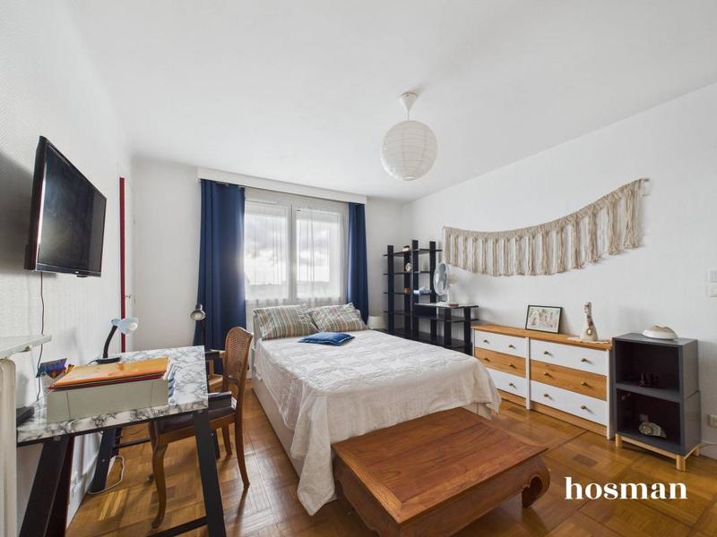 Appartement - 126 m² - 6 pièces