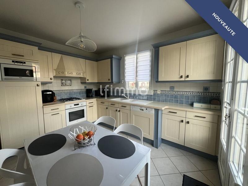 Maison - 110 m² - 5 pièces