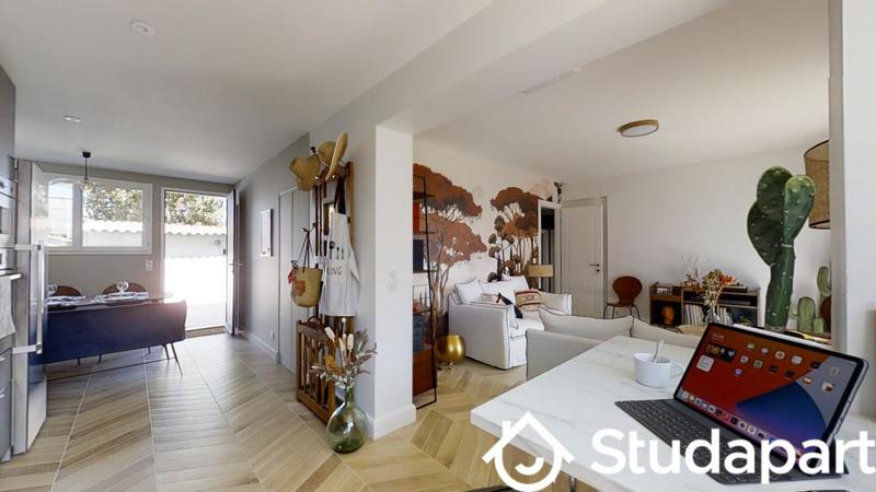 Chambre - 20 m² - 1 pièce