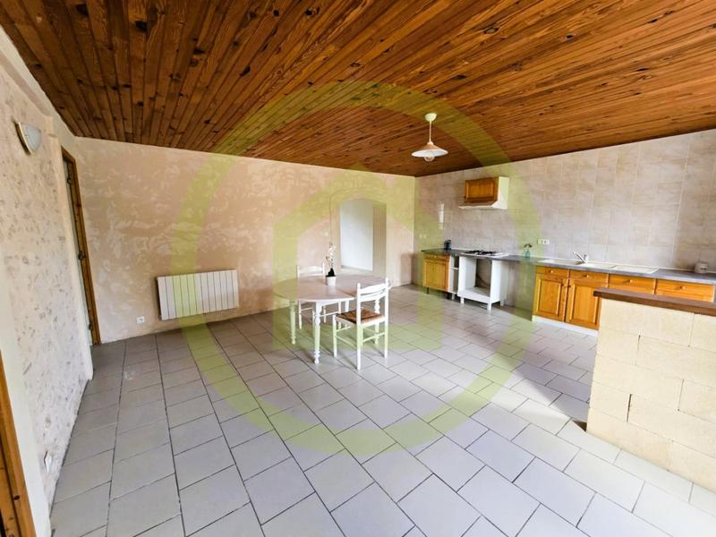 Maison - 110 m² - 4 pièces