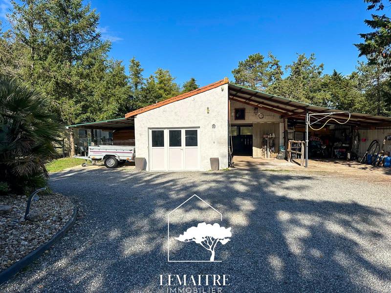 Maison traditionnelle - 118 m² - 5 pièces