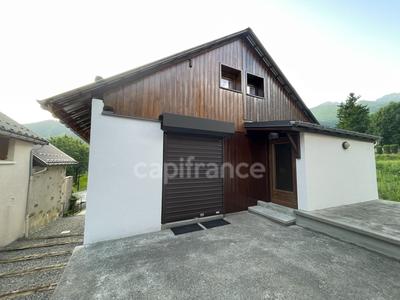 Maison de village - 178 m² - 7 pièces
