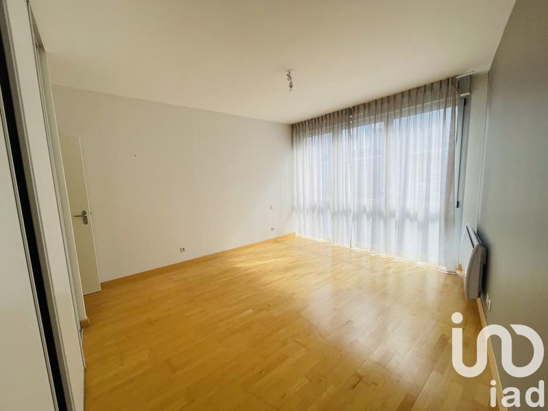Loft - 213 m² - 5 pièces