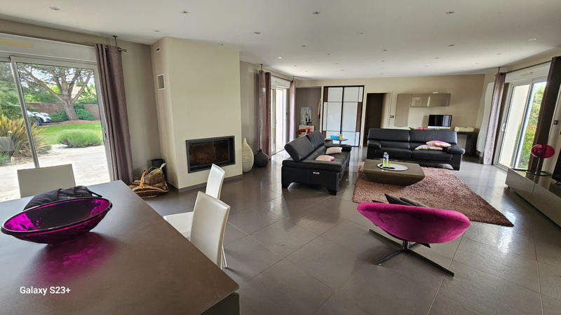 Maison - 170 m² - 7 pièces