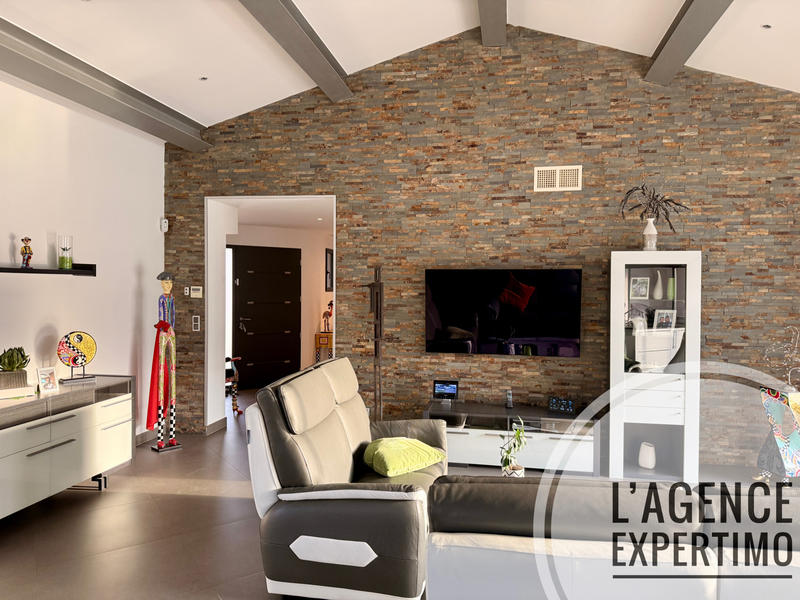 Maison - 168 m² - 5 pièces