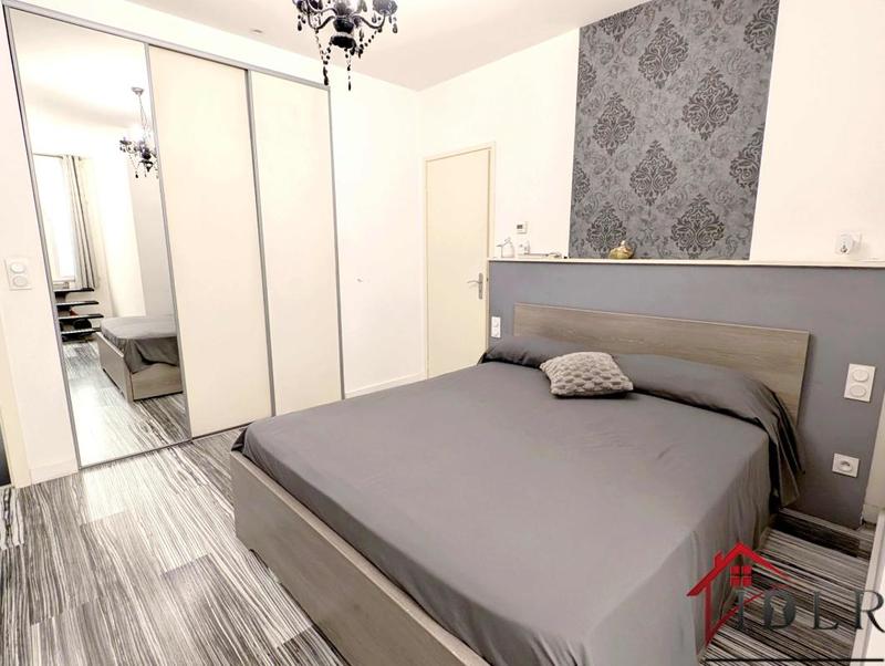 Appartement - 146 m² - 6 pièces