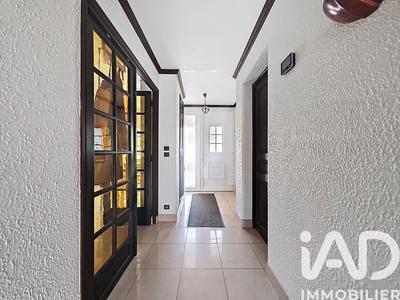 Maison - 190 m² - 8 pièces