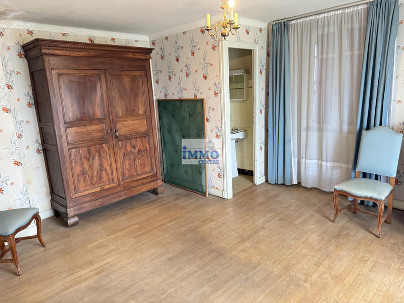 Maison - 140 m² - 6 pièces