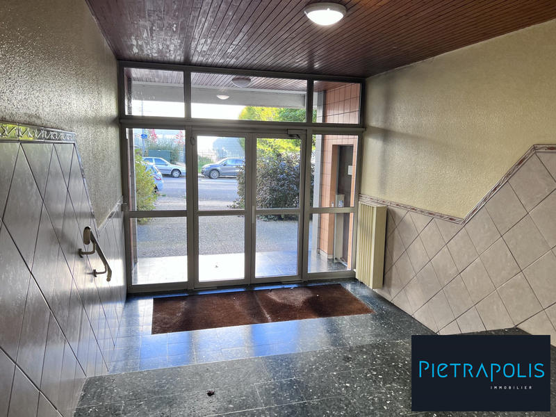 Appartement - 95 m² - 5 pièces