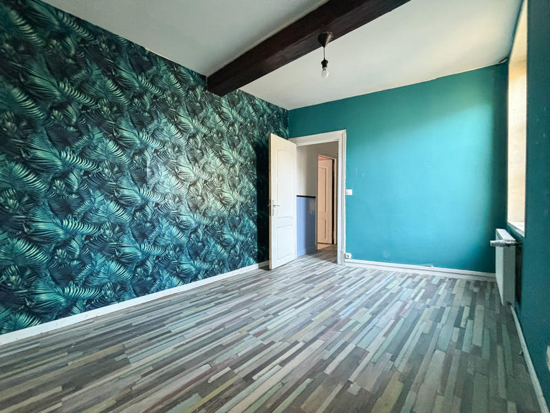 Maison - 90 m² - 5 pièces