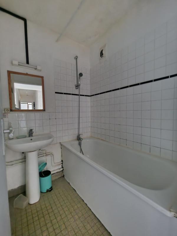 Appartement - 83 m² - 5 pièces