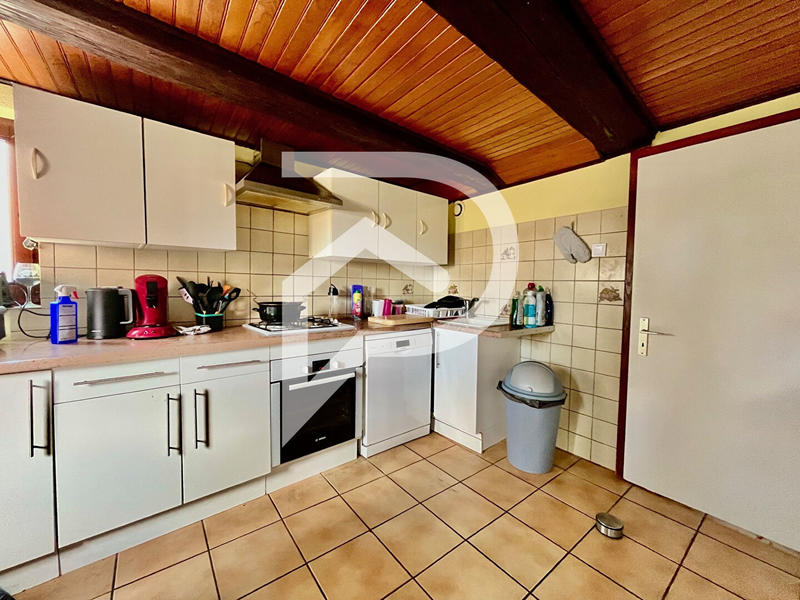 Immeuble - 270 m² - 10 pièces