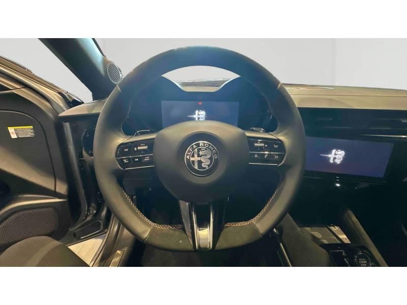 Alfa Romeo Junior 1.2 Ibrida 145 ch eDCT6 Intensa