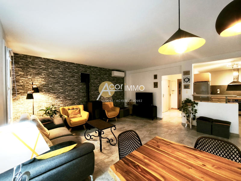 Maison - 136 m² - 5 pièces