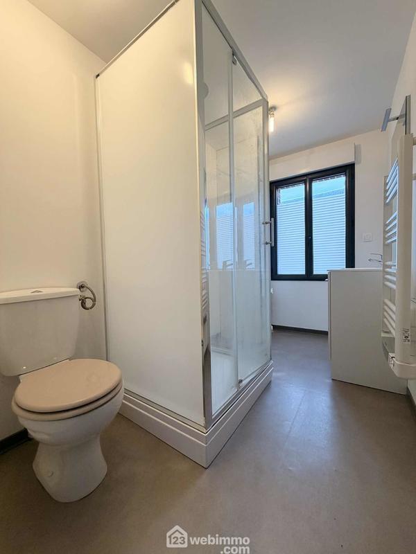 Maison - 98 m² - 5 pièces