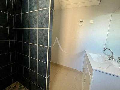 Maison - 56 m² - 4 pièces