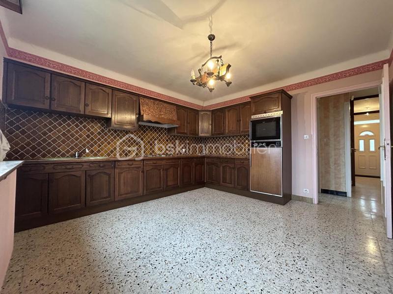 Maison traditionnelle - 122 m² - 5 pièces