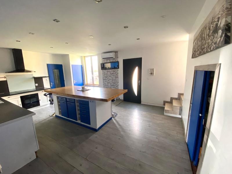 Maison - 140 m² - 6 pièces