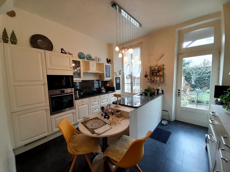 Maison - 163 m² - 5 pièces