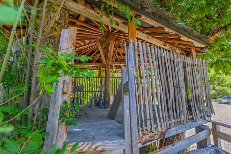 Propriété - 500 m² - 17 pièces